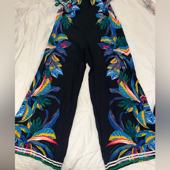 Black/Multi Color design Jumpsuit - Small - Picture 6 of 6